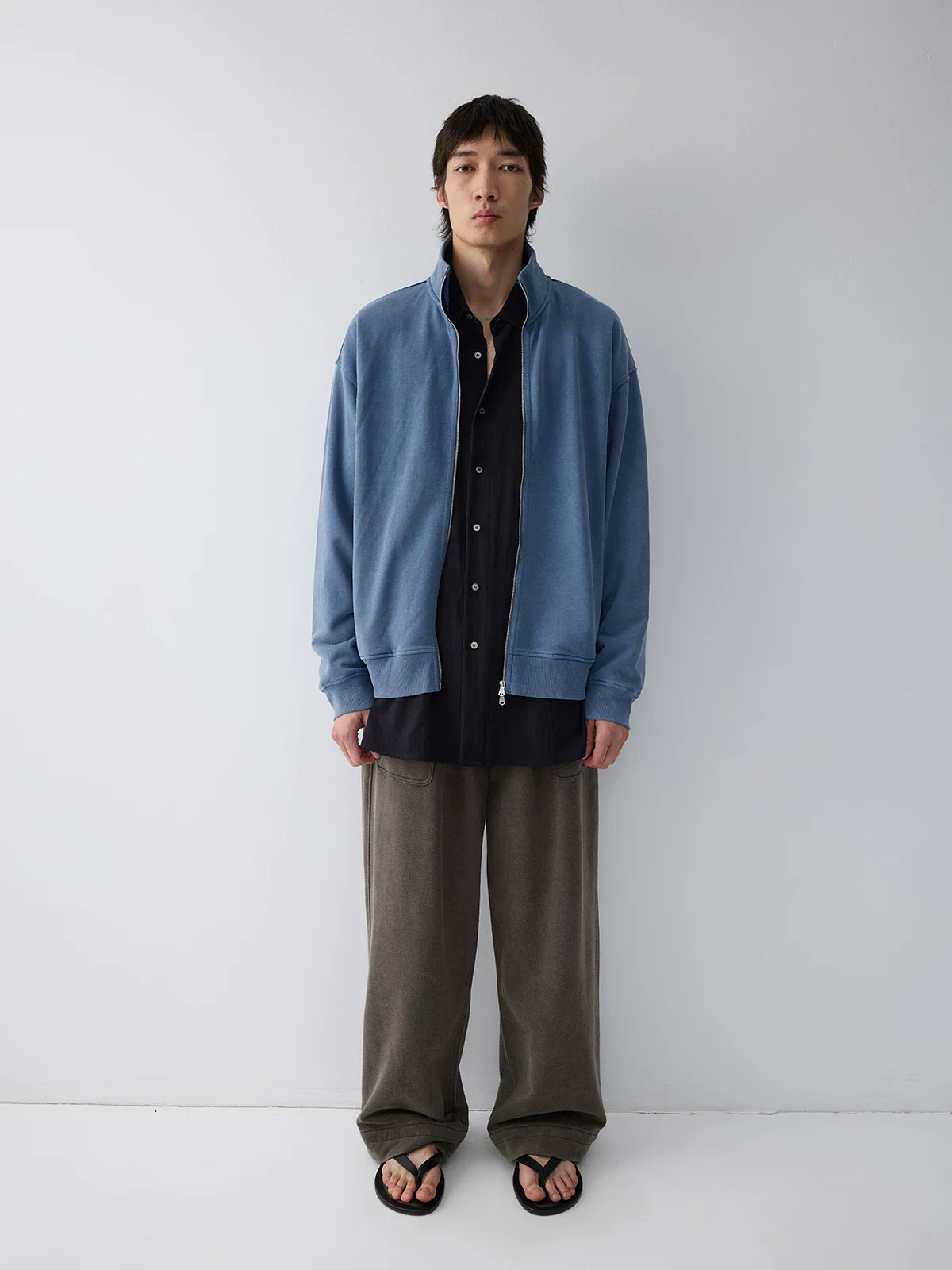 Zip Stand Sweatshirt - Image 3