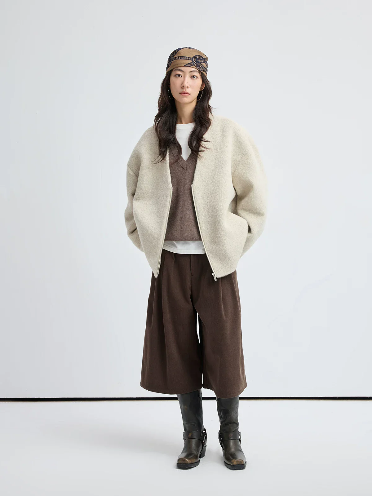 Zip V-Neck Jacket - Image 2